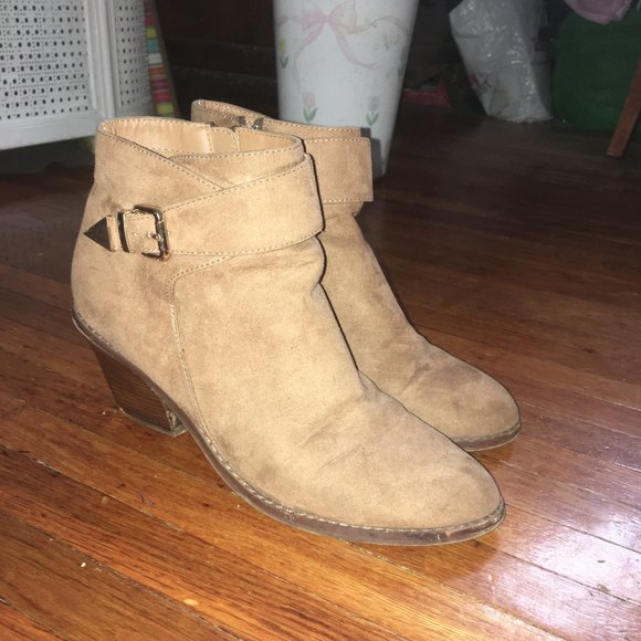 Forever 21 Shoes - Forever 21 Suede Heeled Tan Boots